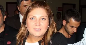 Şarkıcı Sibel Can’a şok!