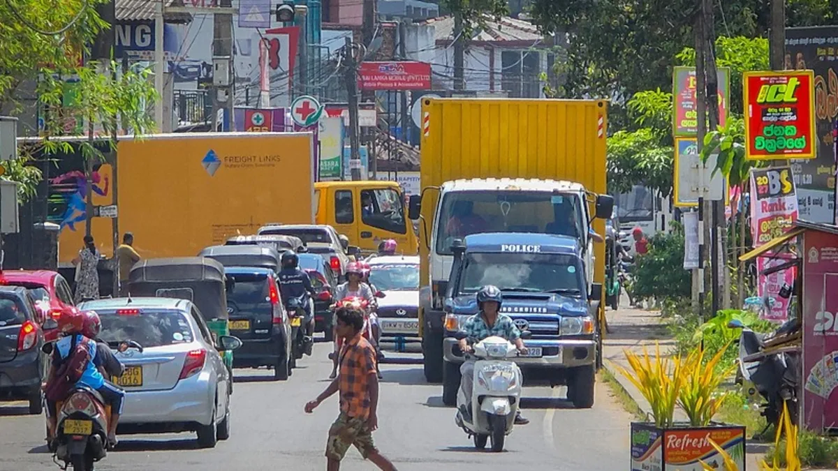 Ülke çarşamba günlerini tatil ilan etti! 'En kötüsüne hazırlanmalıyız'