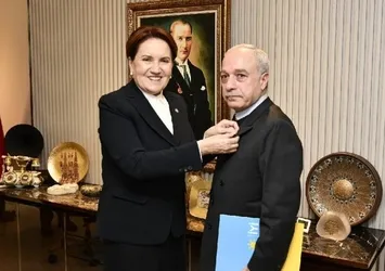 Meral Akşener 15 Temmuz'un şanlı direnişini hazmedemeyen Erdal Sarızeybek'i partisine aldı