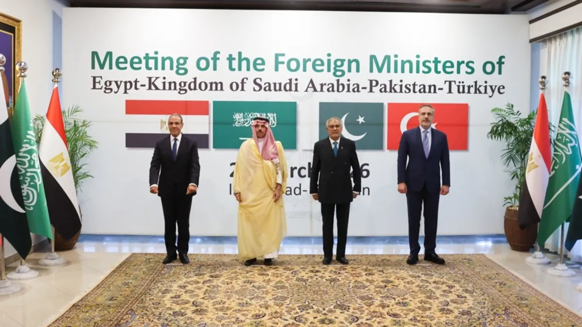 İslamabad'da 4'lü barış zirvesi! Bakan Fidan'dan kritik temaslar