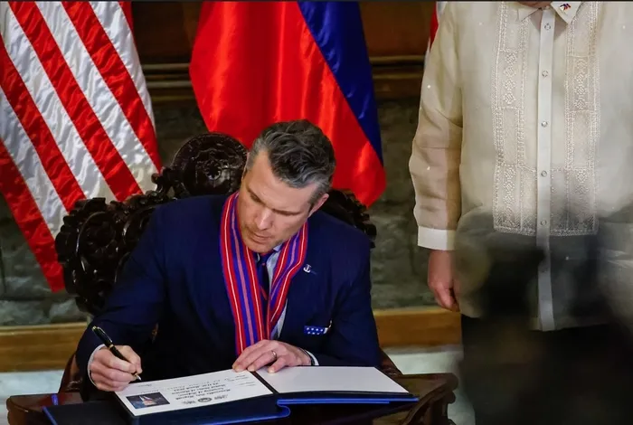 abdde-bir-sizinti-belge-krizi-daha-iste-trumpin-cine-karsi-gizli-savas-plani-avrupa-ve-orta-doguya-veda-1743360102470.jpg ABD Savunma Bakanı Pete Hegseth (AA)