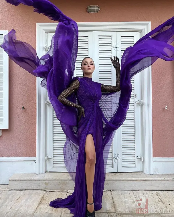 Hande Erçel ve Boran Kuzum fena yakalandı! “Bu bakışlardan aşk çıkar” 4