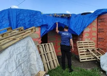 Kars’ta sokaklarda kadın kılığında dolaşıp mahalleliyi tedirgin etmişti! Sır olay çözüldü