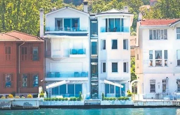 Ebru Gündeş’in sadece kaşlarını aldırmak için ödediği para dudak uçuklattı