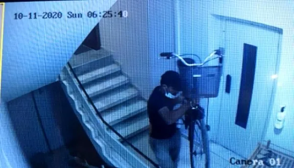 1605356190742.jpg Soymak için girdiği iş yerinde öyle bir şey yaptı ki... - 5