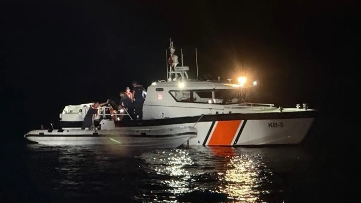 Çanakkale Boğazı'nda 6'sı çocuk 18 kaçak göçmen yakalandı