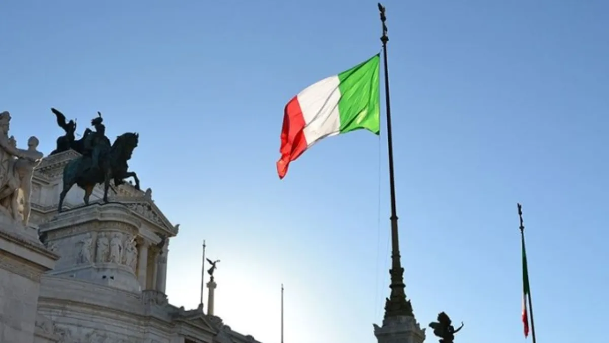 İtalya Başbakanı Meloni'nin partisi peçe ve burka yasağı için yasa teklifinde bulundu