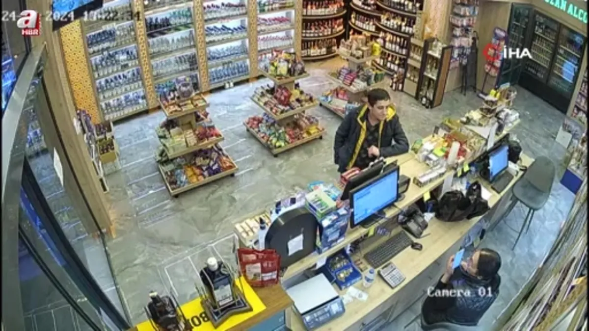 İzmir’de ‘Ücreti IBAN ile göndereceğim’ diyen market dolandırıcısı yakalandı