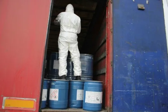 Sınır kapısında flaş operasyon! 18,4 ton siyanür ele geçirildi