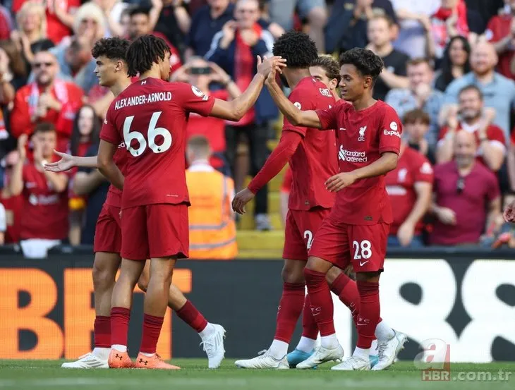 Liverpool’dan tarihi fark: Bournemouth’a gol olup yağdılar