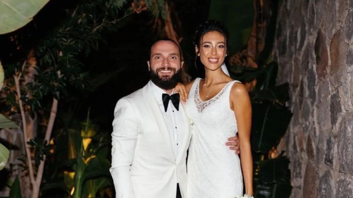 Şarkıcı Berkay Şahin mutlu evliliğin sırrını verdi