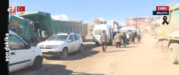 İşte depremin yıktığı Doğanşehir! A Haber canlı yayınında vatandaş böyle seslendi: Devlet burada her şey burada