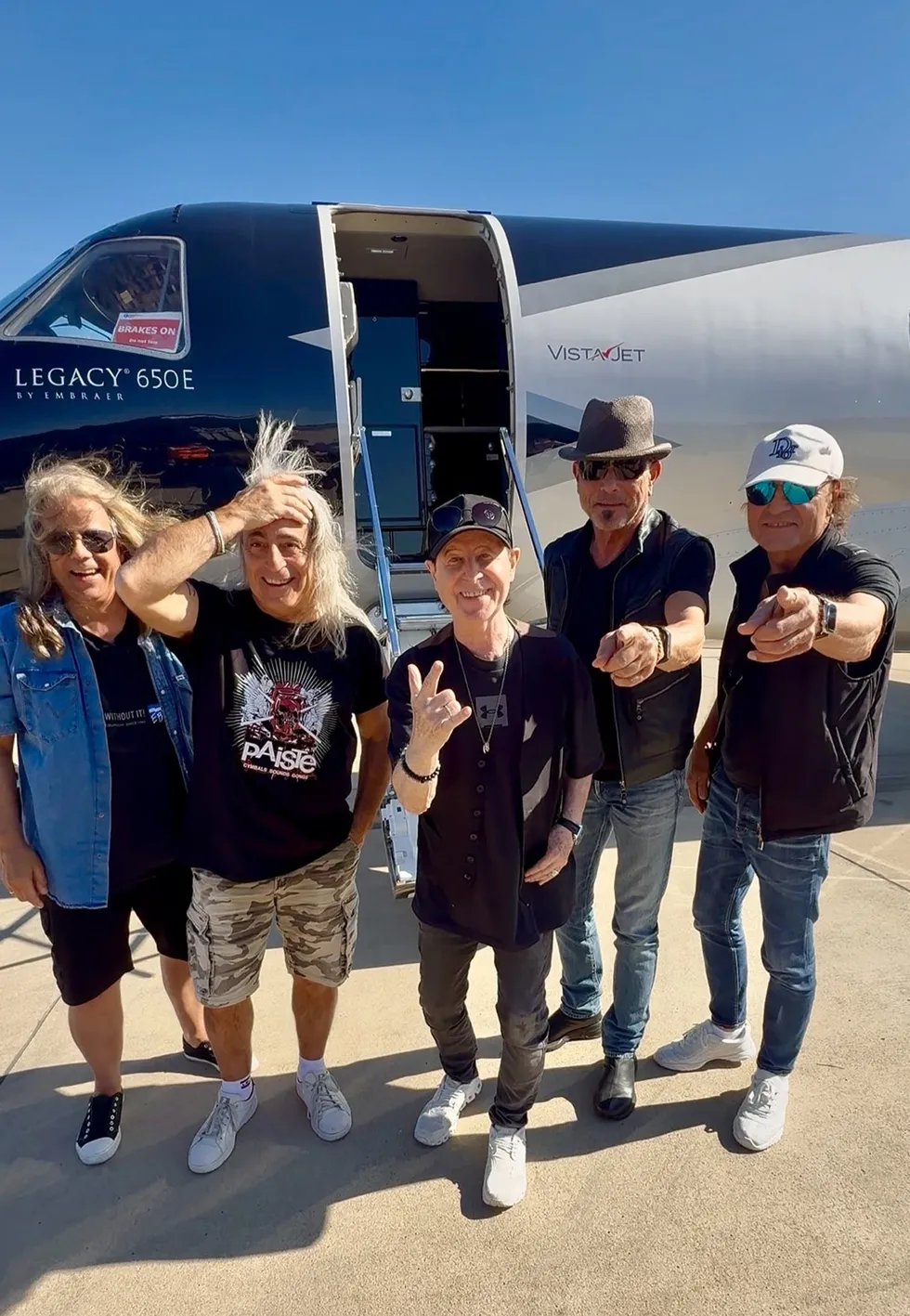 1782393322439.jpg 60 yıllık rock efsanesi Scorpions'tan 33 yıl sonra İstanbul konseri - 3