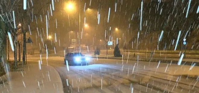 Harita güncellendi! Meteoroloji Genel Müdürlüğü’nden 4 il için sarı kodlu alarm! İstanbul’a yeni kar uyarısı