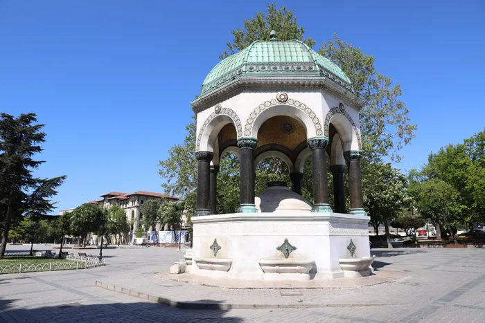 İstanbul'da bayramın 2. gününde de "tam kapanma" sakinliği sürüyor - 1