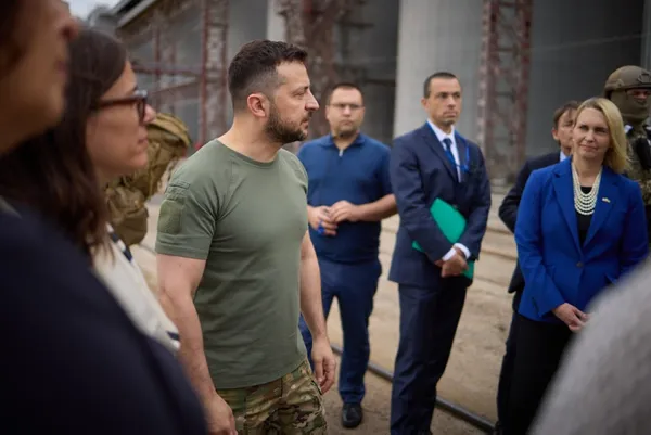 İlk tahıl gemisi hareket etti! İHA ve uyduyla takip ediliyor