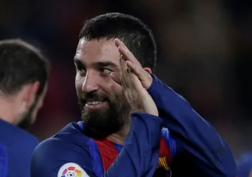 Çin'den Arda Turan'a servet değerinde teklif!