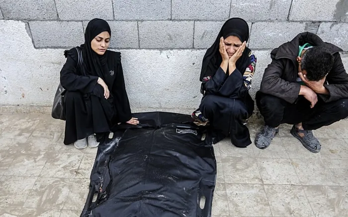 israilden-gazzede-sivil-katliami-50-filistinli-hayatini-kaybetti-1747738232603.jpg Gazze Şeridi (AA)