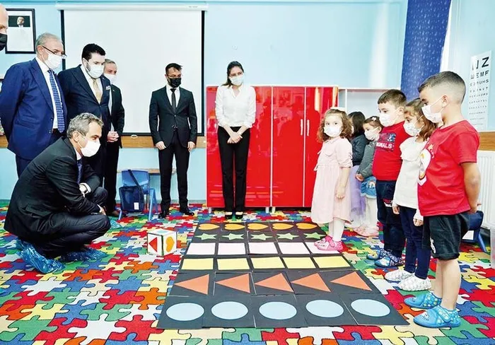 Son dakika: Okul öncesi eğitimde yeni dönem! Milli Eğitim Bakanı Mahmut Özer detaylarını anlattı