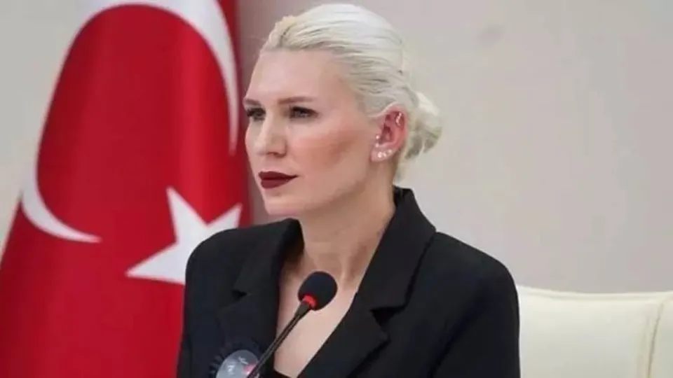 CHP'li Melek Mızrak Subaşı'ndan skandal hareket! Şehitlerimizin anılacağı saatte çirkin provokasyon
