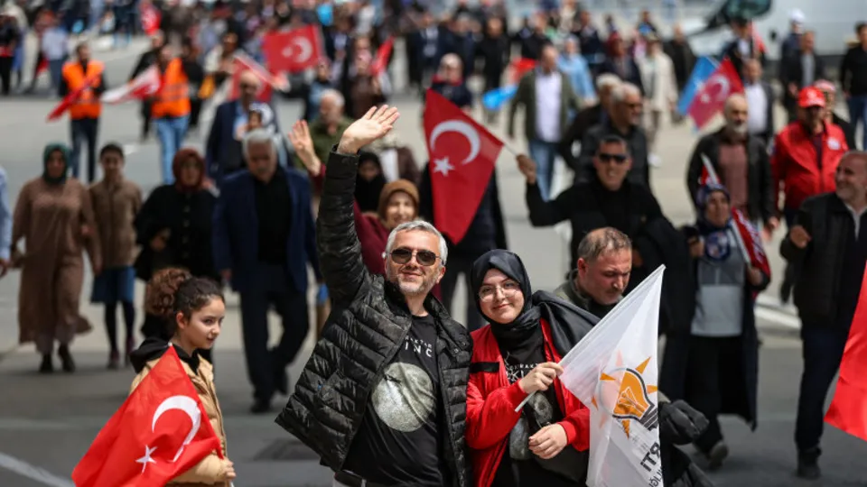 Yüz binler Başkan Erdoğan için akın etti! İşte AK Parti'nin Büyük İstanbul Mitinginden tarihi görüntüler