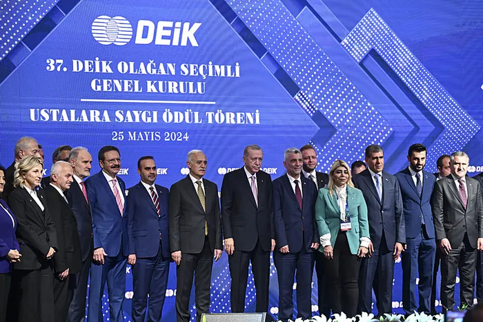 baskan-recep-tayyip-erdogandan-israile-baski-surecek-mesaji-ticareti-durdurma-konusunda-is-dunyasiyla-beraberi-1716645516021.jpg Başkan Recep Tayyip Erdoğan'dan 'İsrail'e baskı sürecek' mesajı: Ticareti durdurma konusunda iş dünyasıyla beraberiz - 4