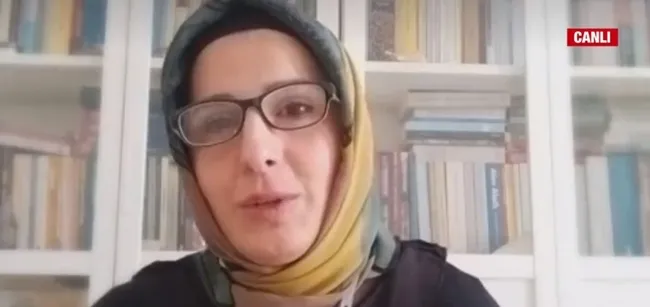 Ayasofya'nın açılması Sözcü’yü neden rahatsız etti? Uzman isimler A Haber’de yorumladı - 4