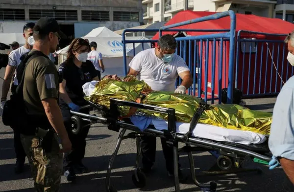 Batı medyasının acımasız yüzü! 82 ölü 512 kaybın olduğu tekne faciası batan denizaltı kadar konuşulmadı