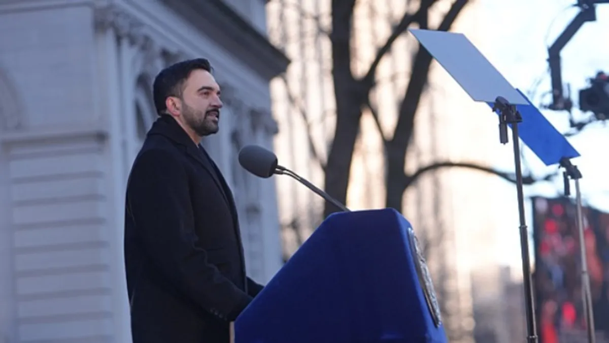 New York'un ilk Müslüman Belediye Başkanı Mamdani resmen göreve başladı!