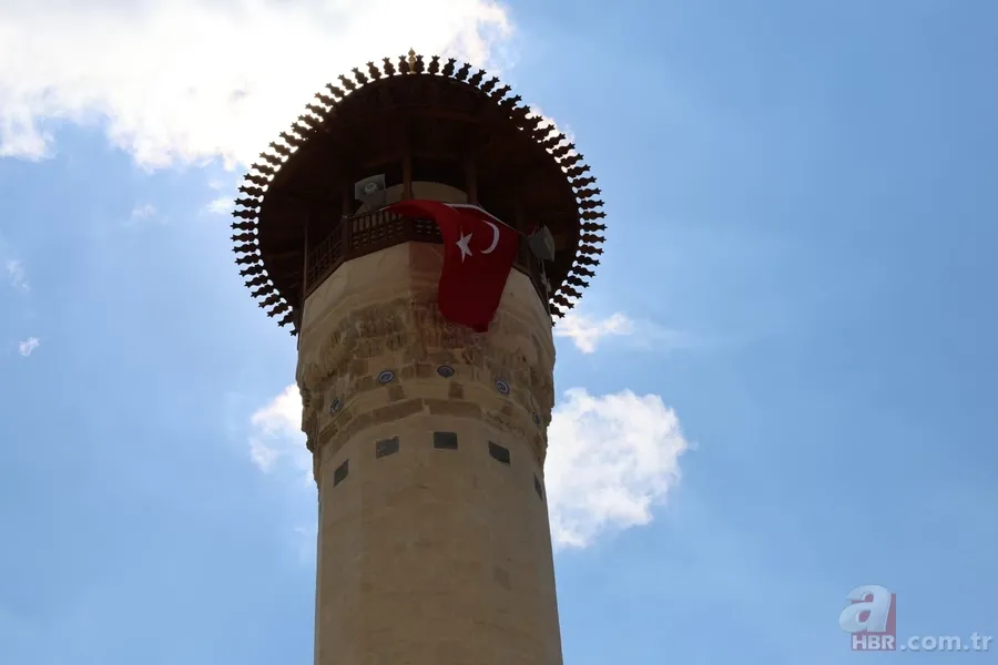 Asırlık hafıza yeniden ayakta! Kahramanmaraş Ulu Cami Kadir Gecesi’nde açıldı 10