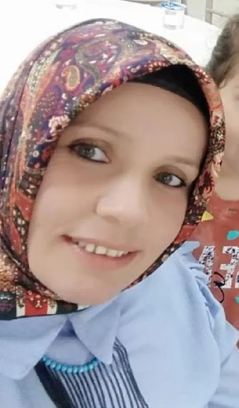 samsunda-koca-vahseti-25-yerinden-bicaklayarak-oldurdu-yargidan-af-yok-1638265914720.jpg Samsun’da koca vahşeti! 25 yerinden bıçaklayarak öldürdü; Yargıdan af yok - 2