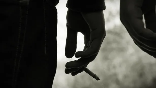 son-dakika-sigaraya-zam-gelecek-mi-2022-nisanda-sigara-zammi-var-mi-jti-philip-morris-bat-guncel-fiyat-listesi-1648208871914.jpg Son dakika: Sigaraya zam gelecek mi? 2022 Nisan'da sigara zammı var mı? JTI, Philip Morris, BAT güncel fiyat listesi - 4