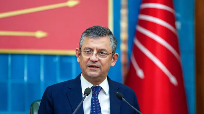 1711528351258.jpg Özgür Özel yeniden İYİ Parti seçmenine yanladı Akşener ateş püskürdü: Resmen cıvıklık! Bu kaçıncı... - 4