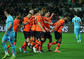 Başakşehir Gaziantep'i 3-1 yendi