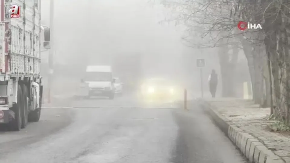 Diyarbakır’da sis görüş mesafesini düşürdü