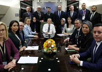 Başkan Erdoğan'dan "Muhafazakâr devrimciyim" açıklaması! Nuri Pakdil'i anıp A Haber'i işaret etti