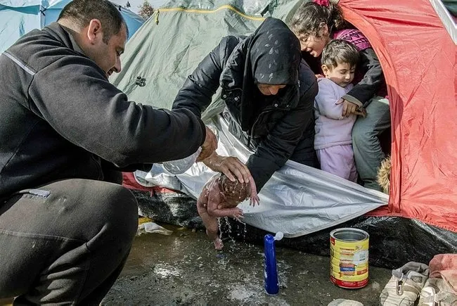 Göçmenlerden AB‘ye Noel mektubu: Hayvan haklarına bile razıyız - 5