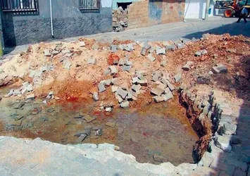 Hendeklerin altından da FETÖ çıktı!