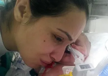3 aylık bebeği yanlış kanla öldürmüşler!
