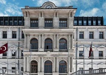 Beyoğlu Belediyesi'nin başkanvekili CHP'nin adayı Sefer Karaahmetoğlu oldu