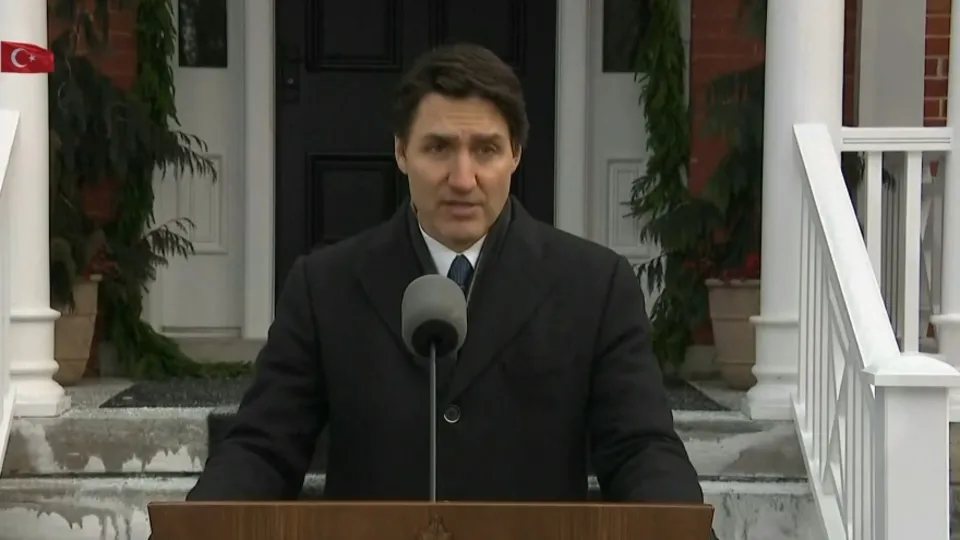 Kanada Başbakanı Trudeau istifa etti