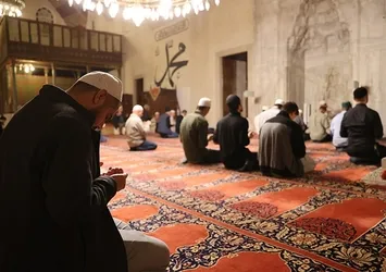 İman ve istikamet ilişkisi: İman kalbimizin ve zihnimizin amelidir