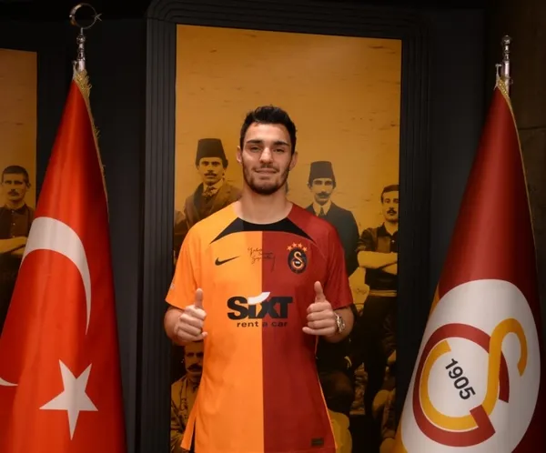 galatasaray-transferi-kapa-bildirdi-iste-kaan-ayhanin-bonservisi-ve-maasi-1675099828236.jpg Galatasaray transferi KAP'a bildirdi! İşte Kaan Ayhan'ın bonservisi ve maaşı... - 3