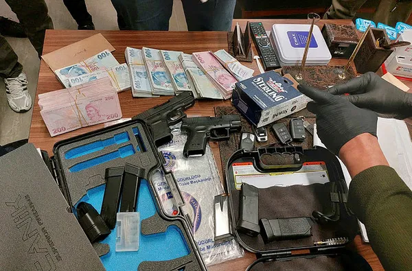 Ankara merkezli 29 ilde Demir Yumruk operasyonu düzenlendi! Erol Eşrefoğlu Evcil aralarında olduğu 280 kişi gözaltına alındı