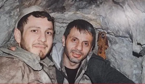 irakin-kuzeyinde-pkkya-bir-darbe-daha-sozde-sorumlunun-en-yakinindaki-isim-olduruldu-1688969011466.jpeg Irak'ın kuzeyinde PKK'ya bir darbe daha! Sözde sorumlunun en yakınındaki isim öldürüldü - 2