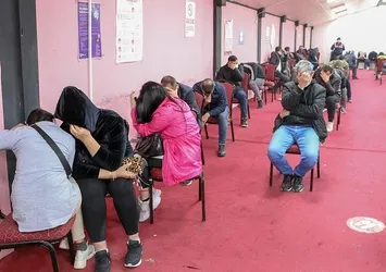 Sözde sendikaya kumar baskını! 'Asit' detayı