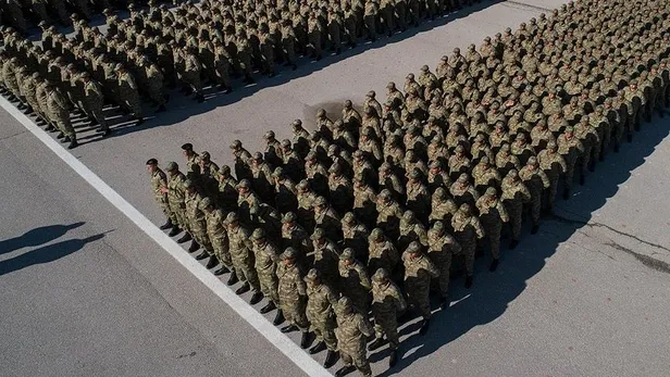 2000/4 askerlik yerleri açıklandı mı? 2020 Kasım celbi askerlik yerleri ne zaman, saat kaçta açıklanacak?