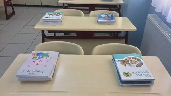1662917276973.jpg Öğrenciler dikkat! Yarın sabah bir ilk gerçekleşecek! Tam 136 milyon kitap... - 3