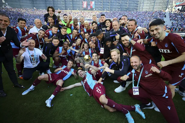 super-kupa-final-maci-ne-zaman-saat-kacta-2022-trabzonspor-sivasspor-maci-hangi-kanalda-yayinlanacak-1659098363121.jpg Süper Kupa final maçı ne zaman, saat kaçta? 2022 Trabzonspor Sivasspor maçı hangi kanalda yayınlanacak? - 3