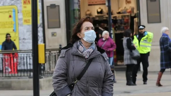 İngiltere'de yeni vaka sayıları durdurulamıyor! Son 24 saatte 35 bin 383 kişinin Kovid-19 testi pozitif - 3